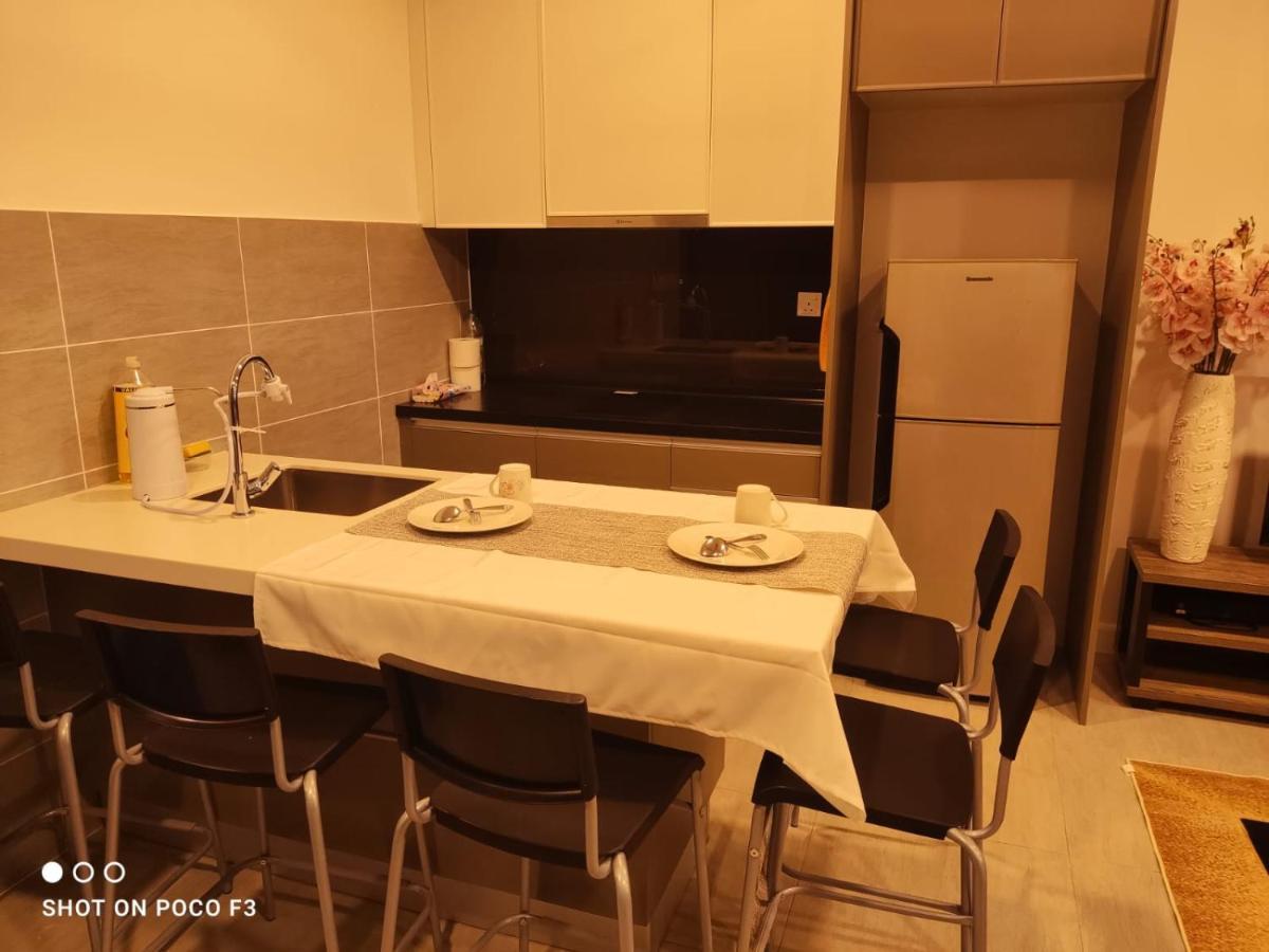 Cozy Unit- Bell Suites- Horizon Suites- Wifi- Netflix- Parking Swimming Pool- Klia Сепанг Екстериор снимка